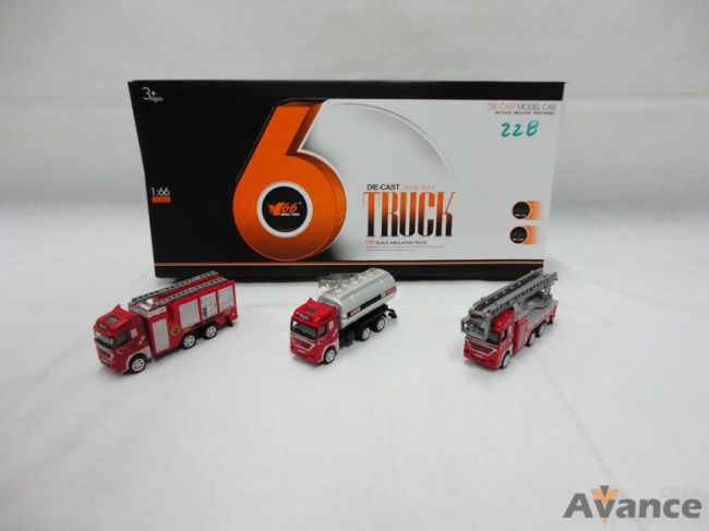 AC CAMINHAO BOMBEIRO 1:66 C/12